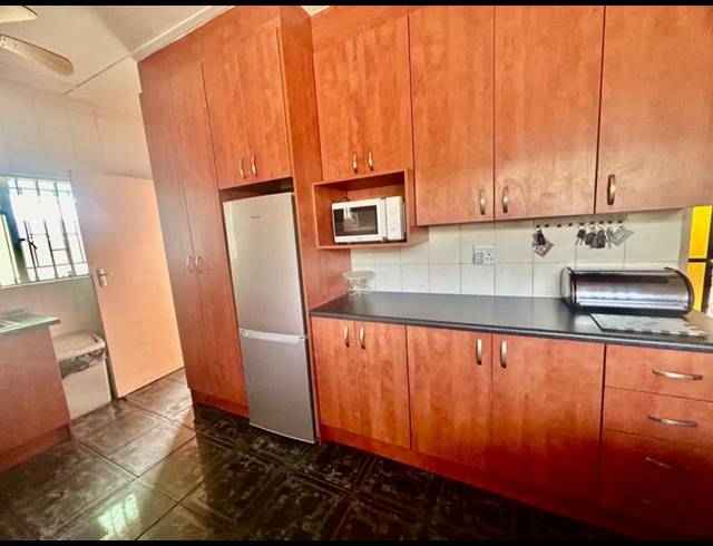 3 BEDROOM HOUSE FOR SALE IN VANDERBIJLPARK CW 4